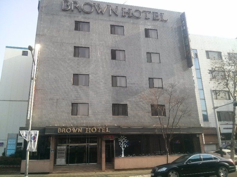 Brown Hotel Seul Zewnętrze zdjęcie