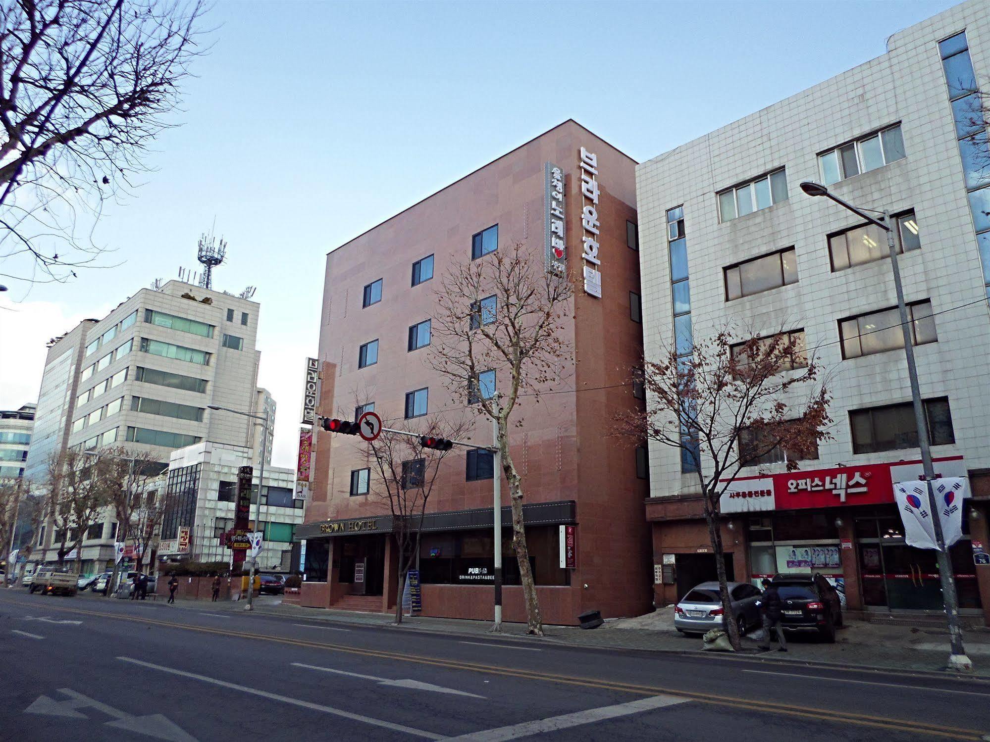 Brown Hotel Seul Zewnętrze zdjęcie
