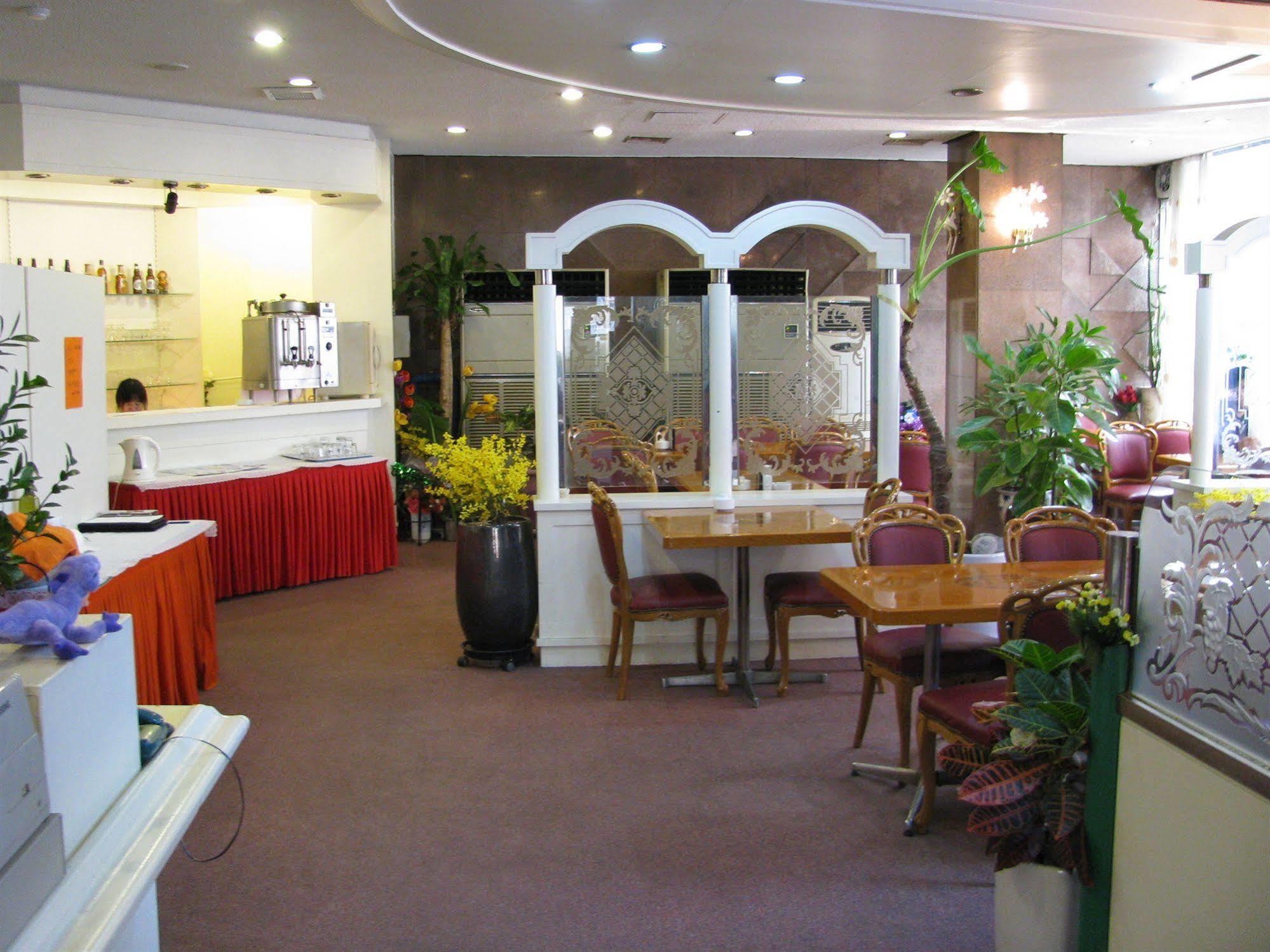 Brown Hotel Seul Zewnętrze zdjęcie